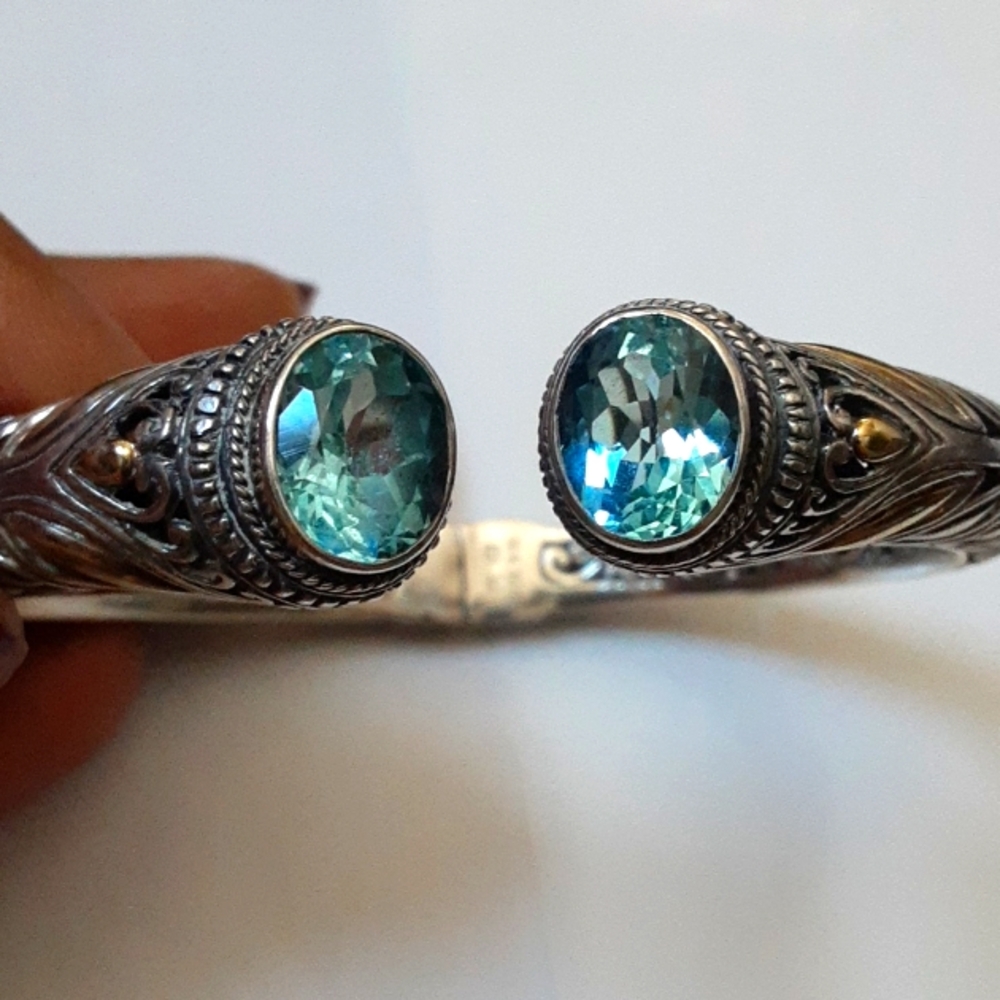 18k, 925 Artisan Crafted Hinged Blue Topaz Cuff. FIRM. - Picture 3 of 15
